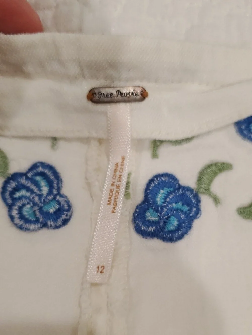 White High-Waist Floral Lace-Up Women’s Shorts